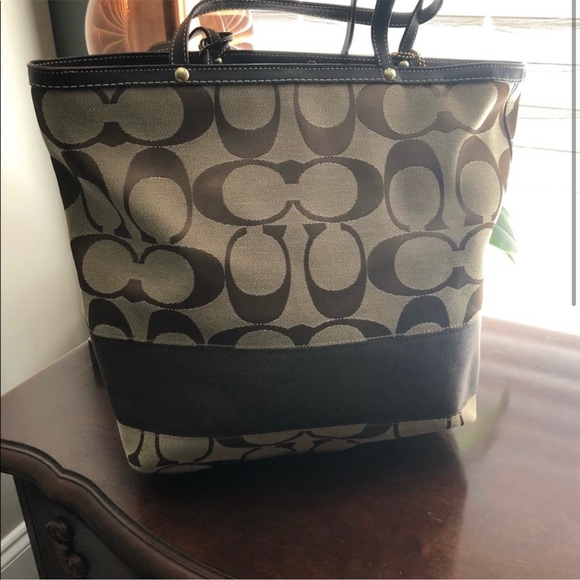 Tan and Brown Coach Bag - Picture 2 of 4
